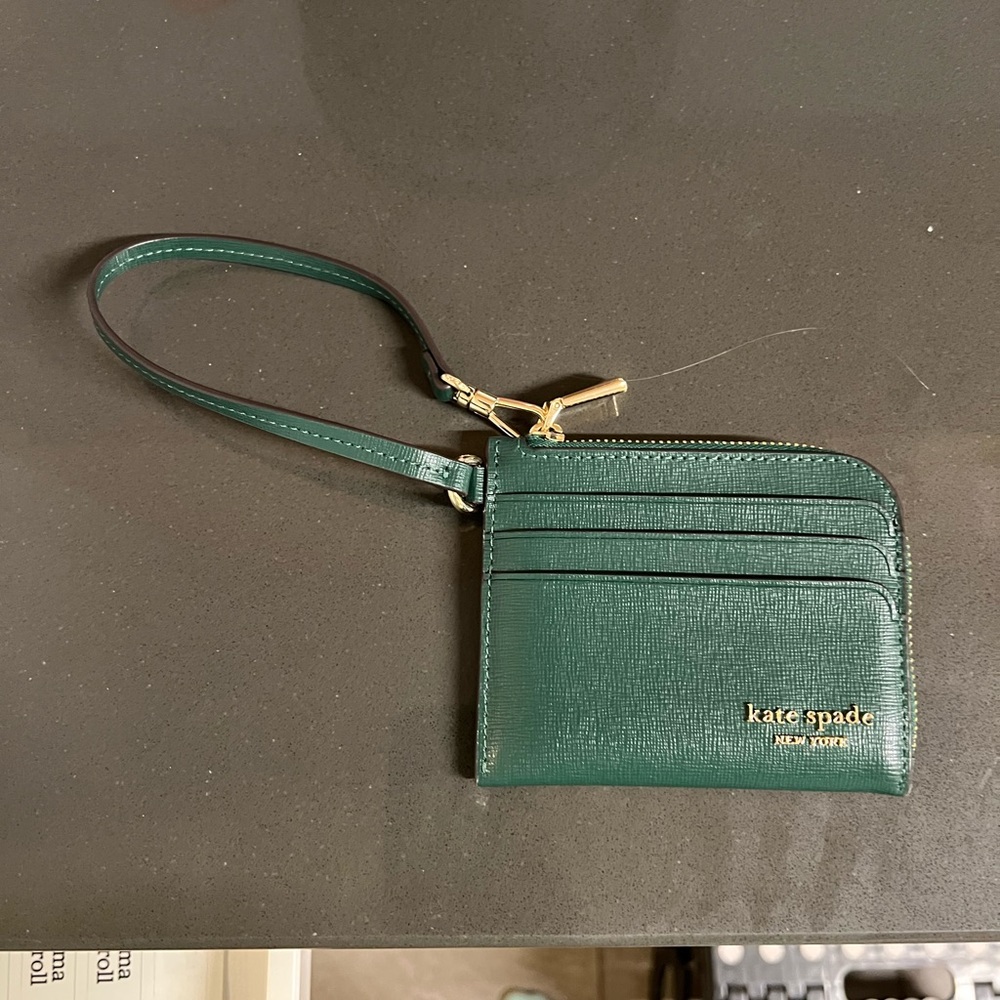 DEVIN COIN CARD CASE WRISTLET